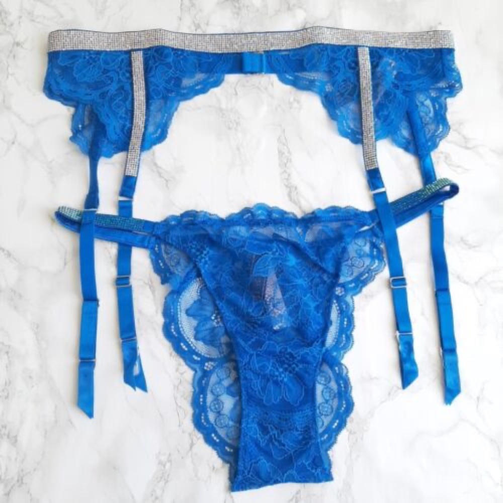 Victoria’s Secret Shine Strap Set of Garter Belt and Brazilian Panty XS NWT